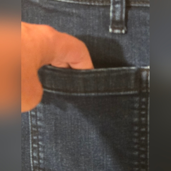 ❤️ NWOT Universal Thread High Rise Denim Shorts - Picture 3 of 7